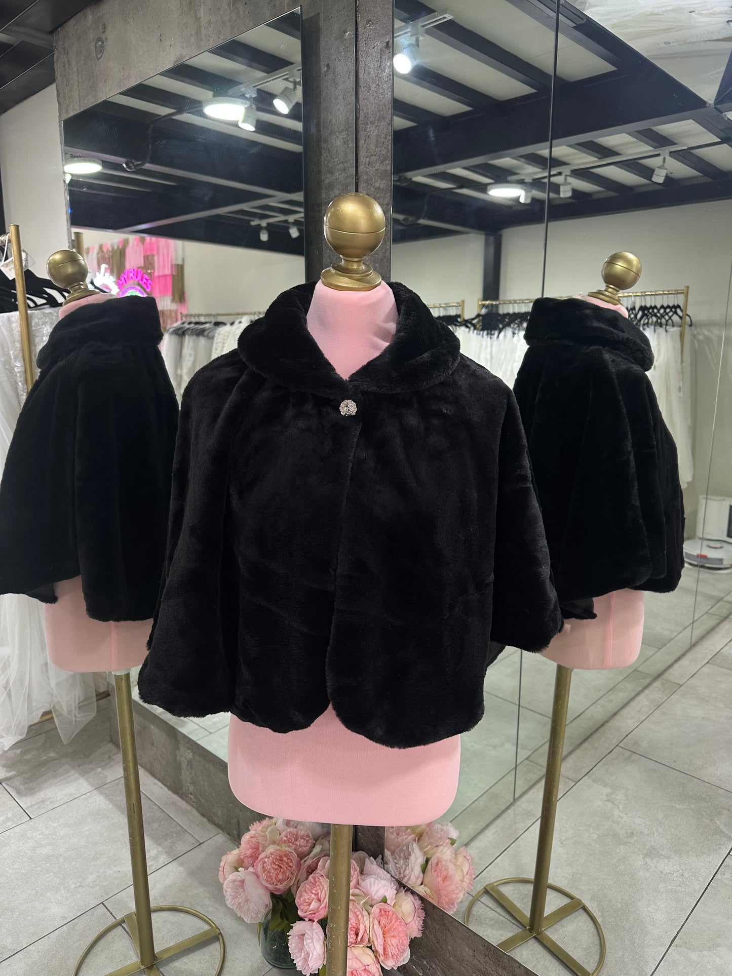 Abrigo de piel sintética