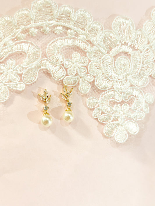 Aretes Cortos Zirconia