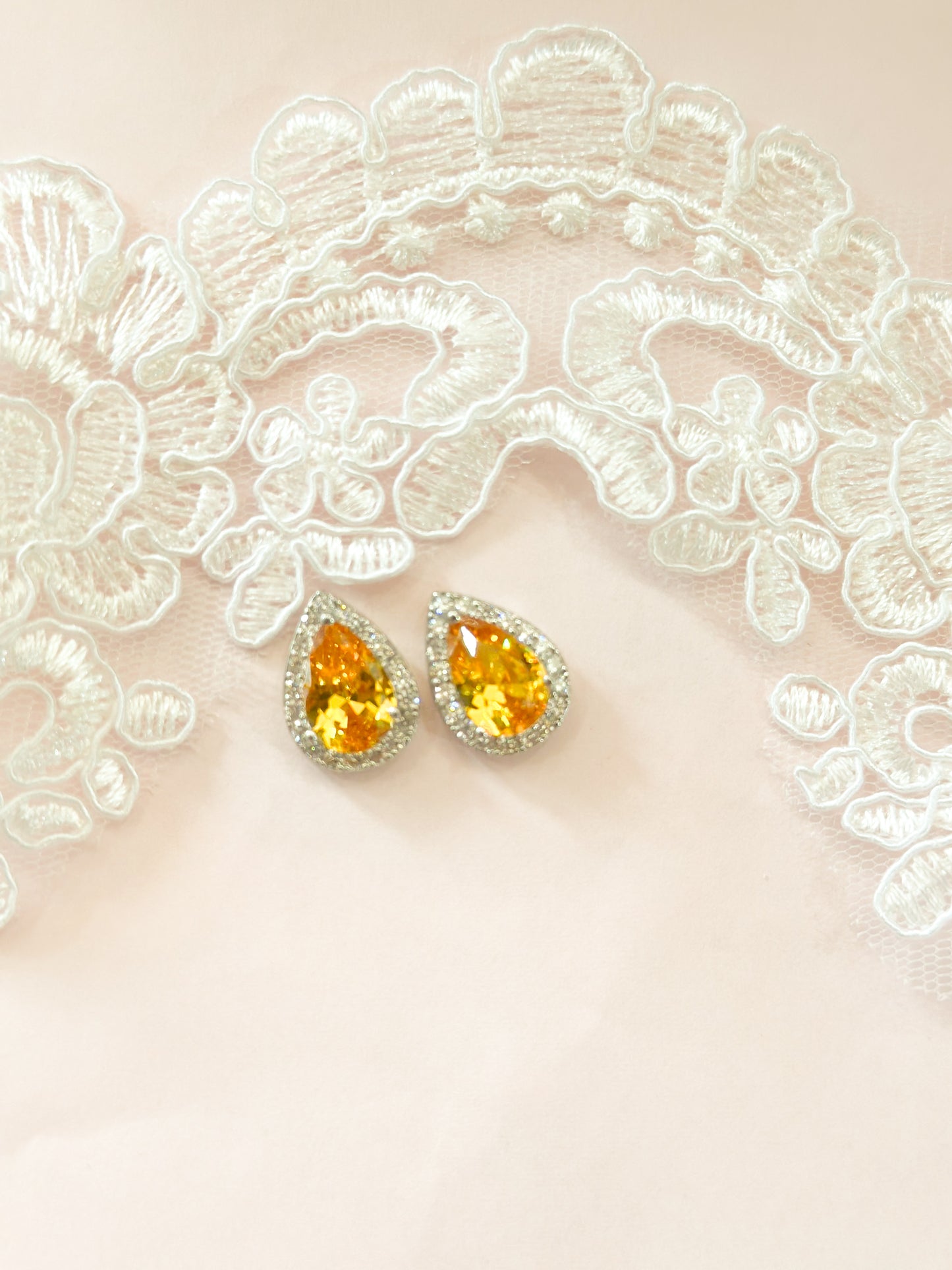 Aretes Cortos Zirconia