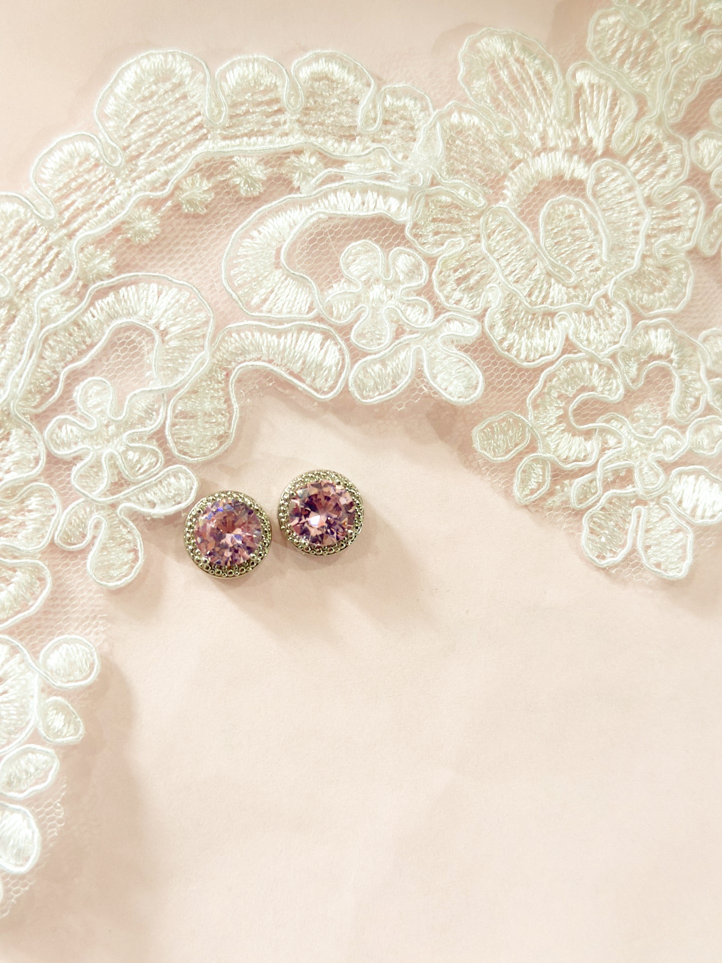 Aretes chicos zirconias