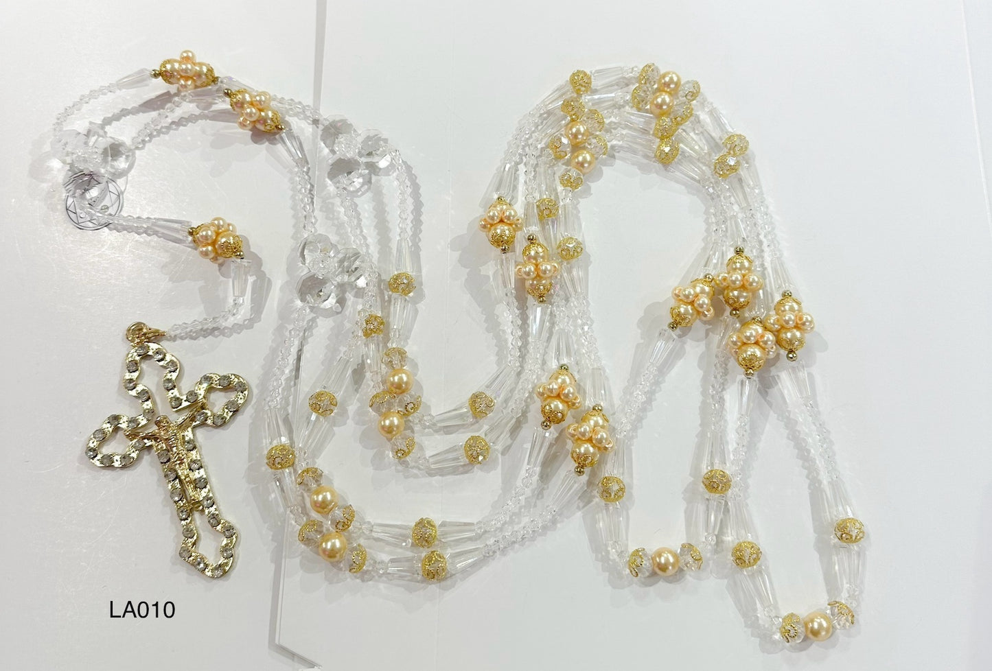 Lazo religioso dorado