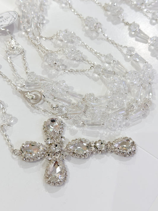 Lazo religioso plateado