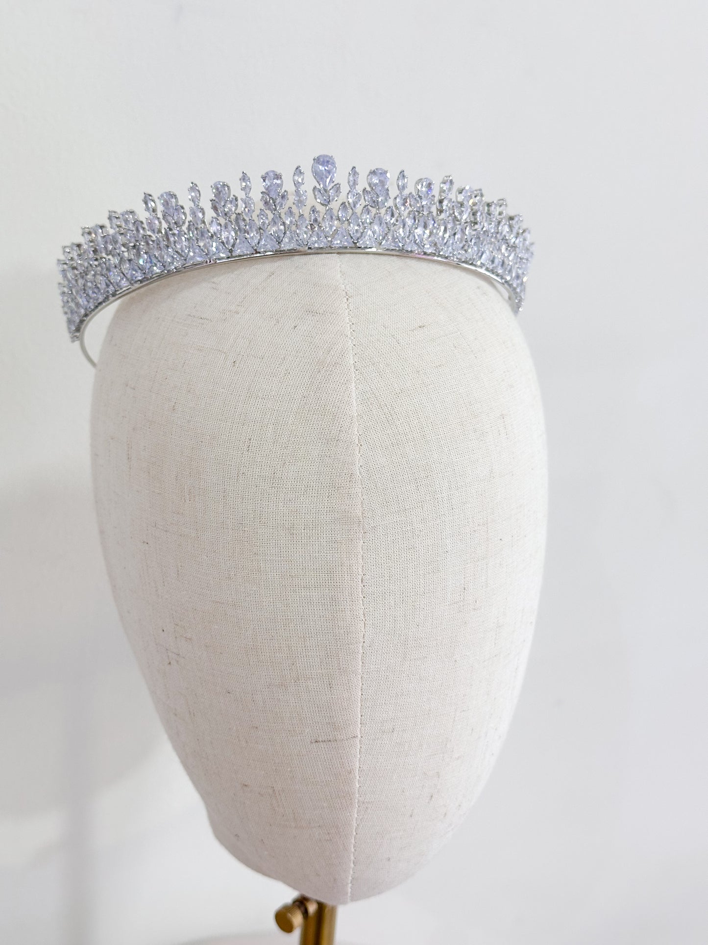 Tiara Regina