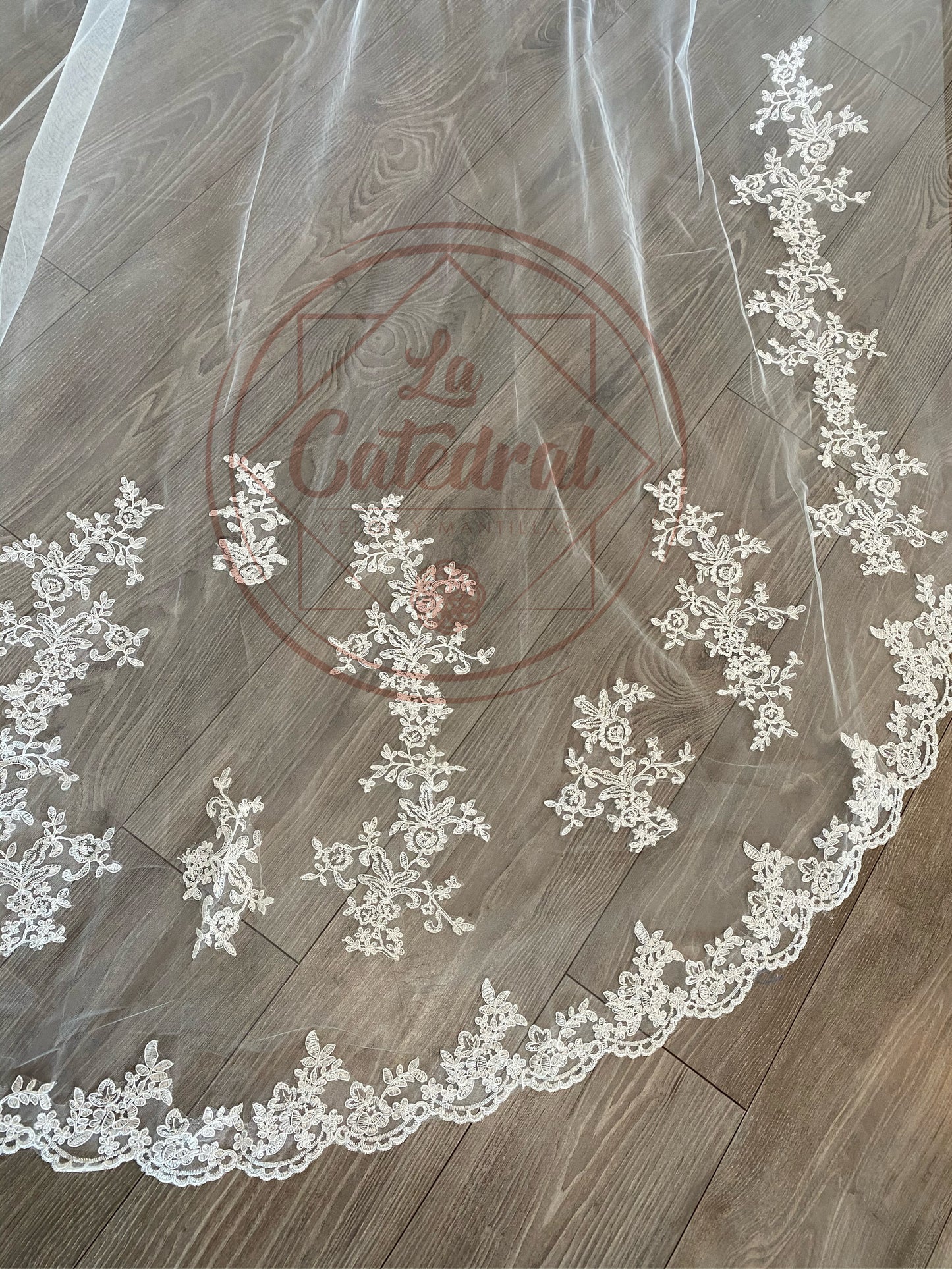 Clara - Long Veil 3x1.50mts