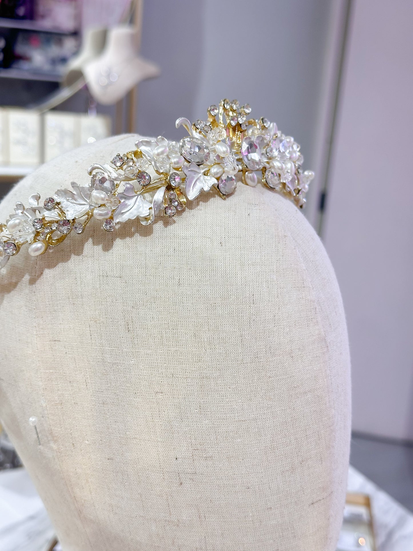 Tiara Cordoba Dorada