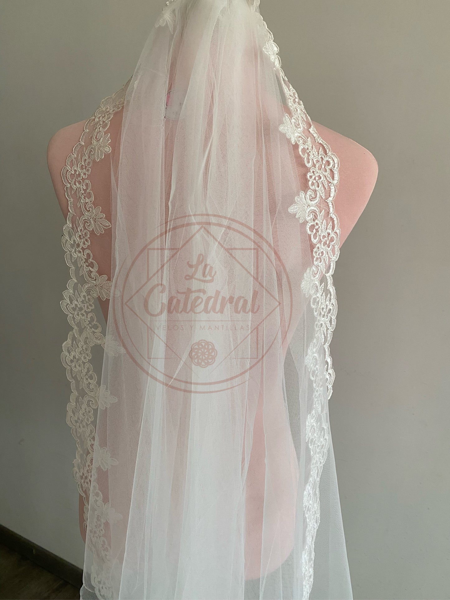 Amy - Royal Veil 4x3m