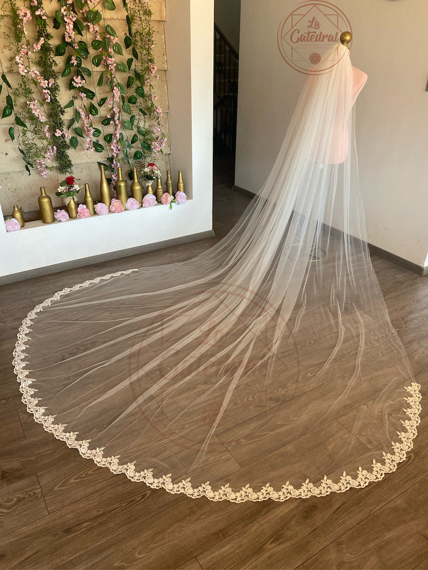 Luxy - Long Veil 3x3m