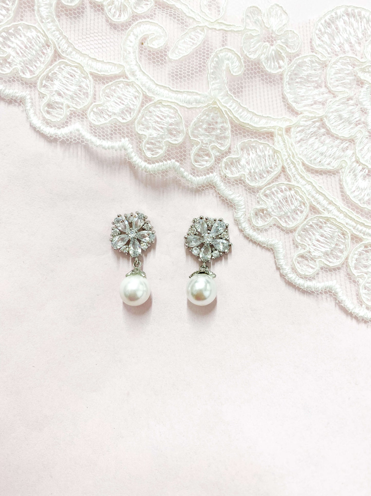 Aretes Cortos Zirconia