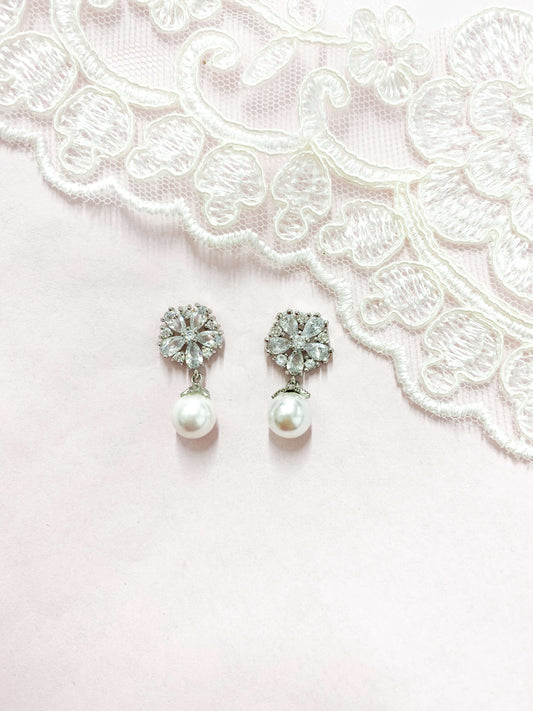 Aretes Cortos Zirconia