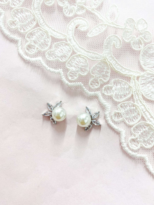 Aretes Cortos Zirconia