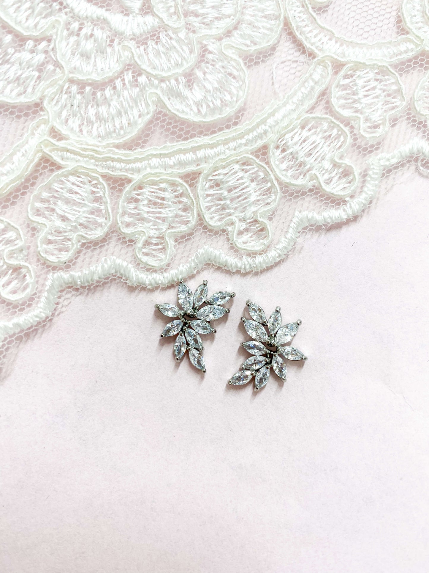 Aretes Cortos Zirconia