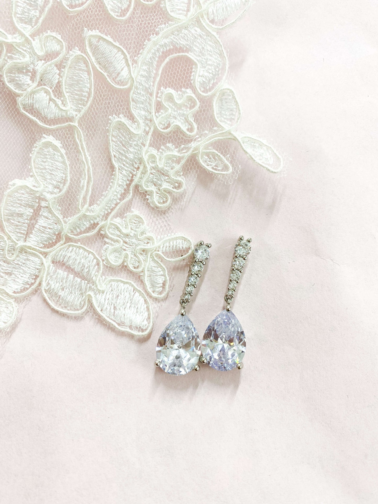 Medium Zirconia Earrings