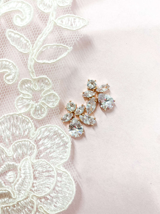 Aretes Cortos Zirconia