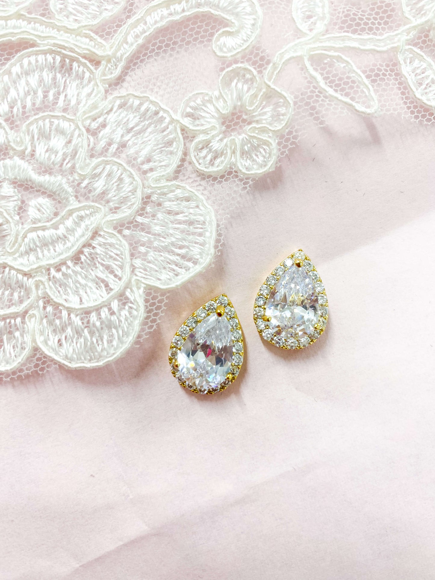 Aretes Cortos Zirconia