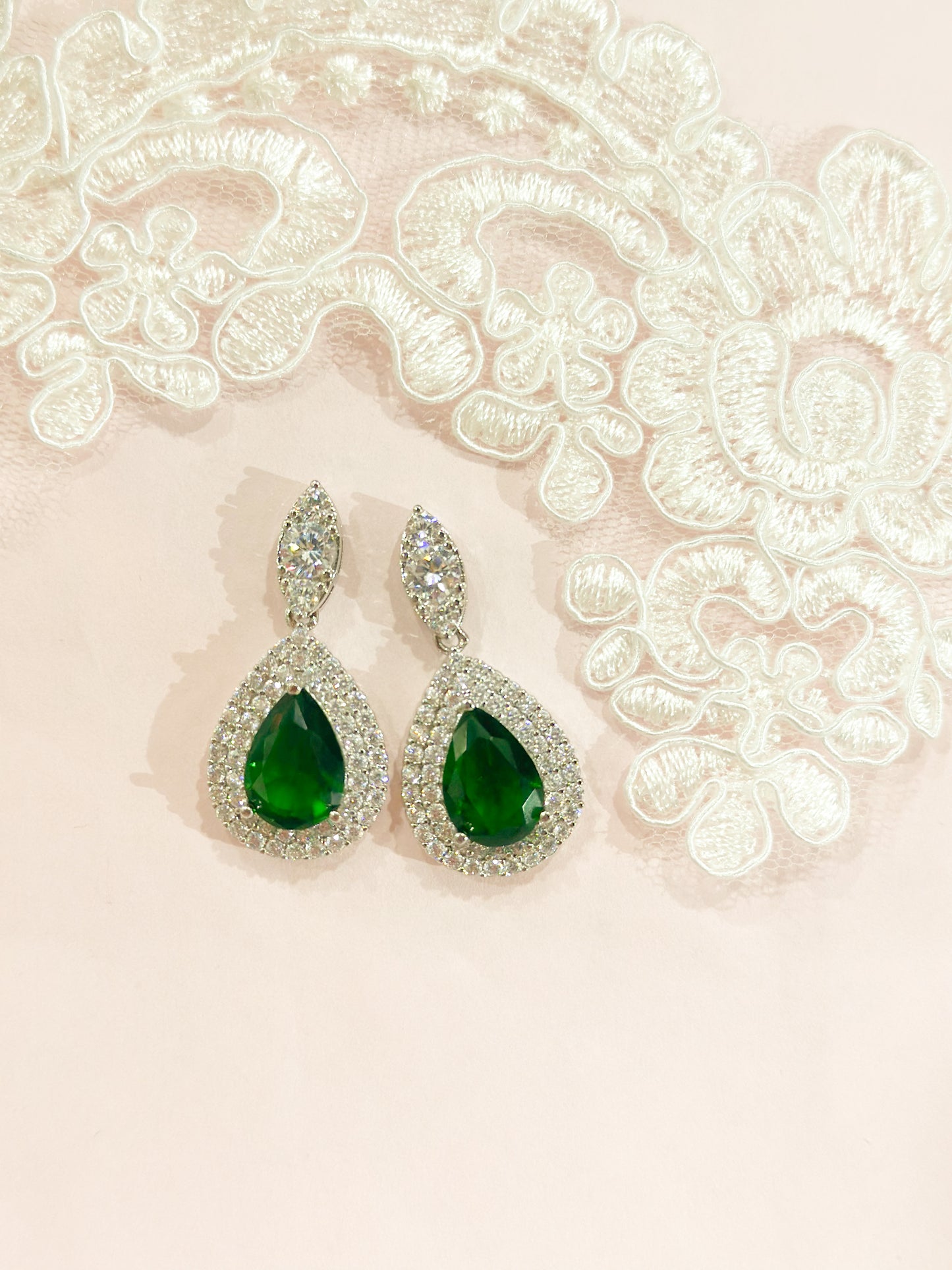 Aretes largos ziconias