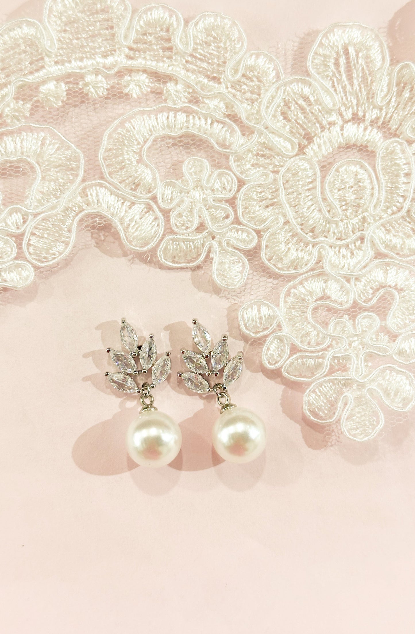 Aretes Medianos Zirconia