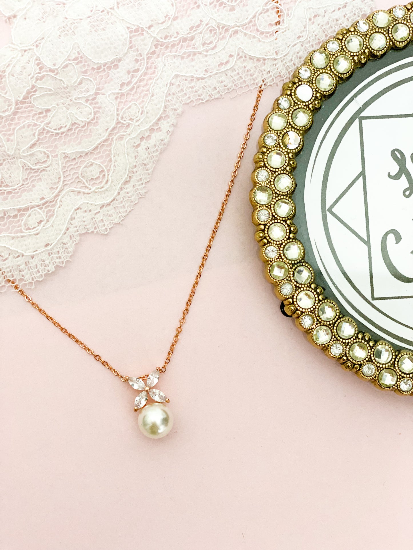 Set Rosegold flor y perla