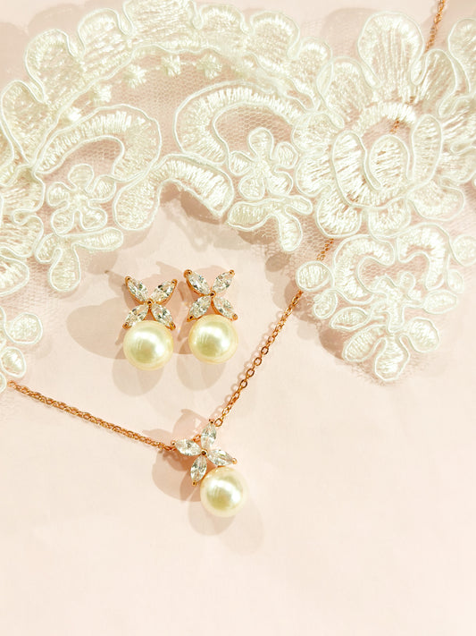 Set Rosegold flor y perla
