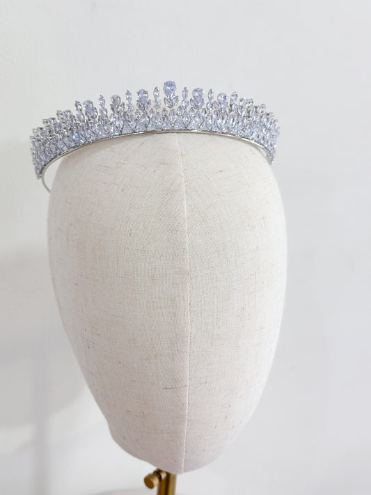 Tiara Regina