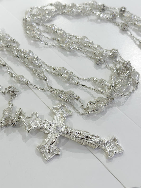 Lazo religioso plateado