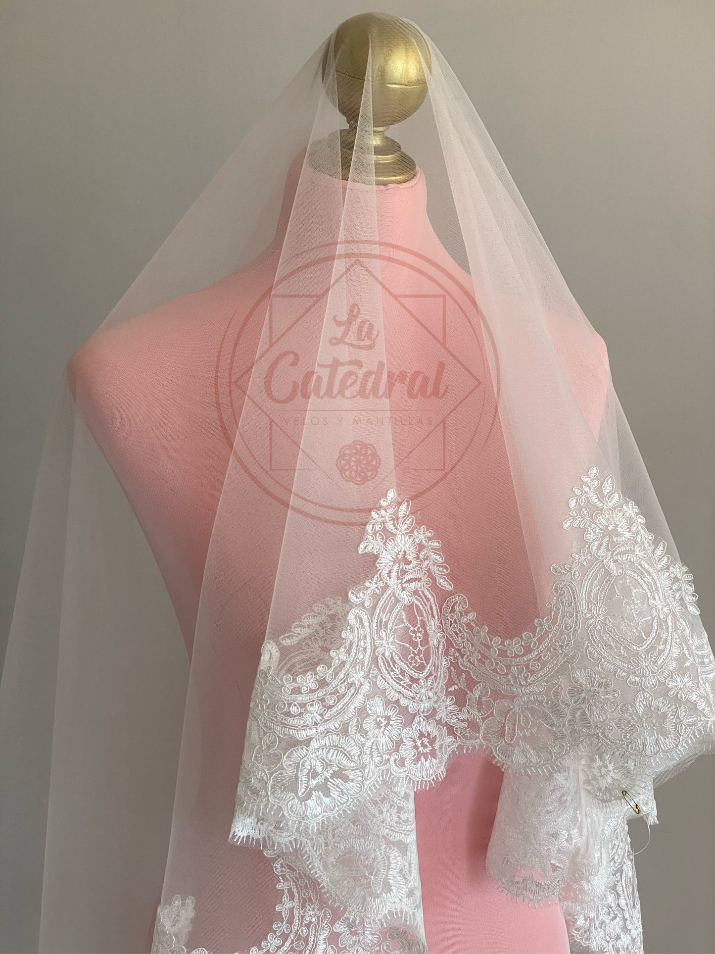 Cinthia - Mantilla 3x1.50mts